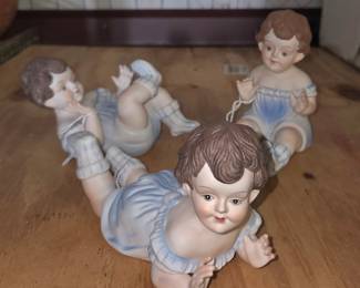 Vintage Piano Babies