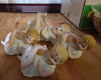 Vintage Piano Babies