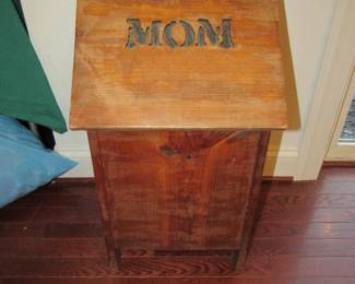 Pine kitchen storage bin