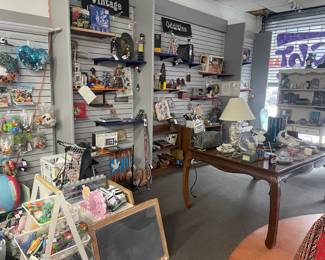 antiques, vintage, oddities