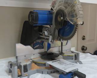 Kobalt saw