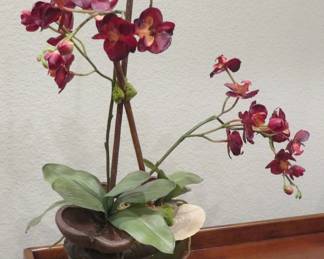 Nearly Natural orchid