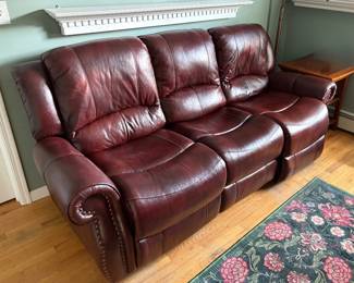 Leather Recliner Sofa 