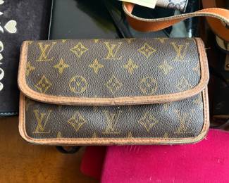Authentic LV