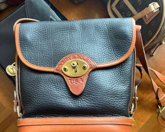 Dooney Bourke
