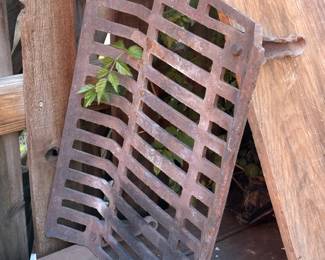 Fireplace grate 