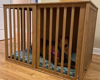 L03 Wooden Dog Crate Darker, Smaller