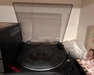 Aiwa stacking stereo with turntable.