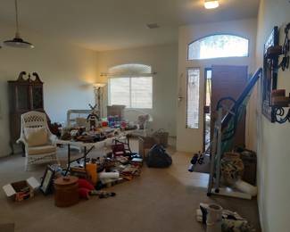 Sale Picture