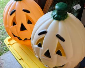 Pumpkin blow molds