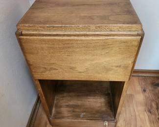 Nightstand 