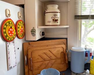 CUTTING BOARDS, RETRO HOTPADS