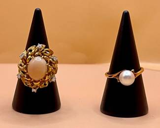 MCM 14K ANGEL SKIN CORAL AND DIAMOND RING, 14K PEARL RING