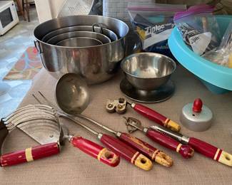 VINTAGE KITCHEN UTENSILS