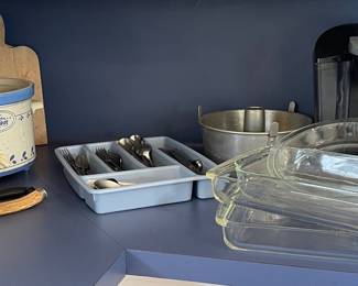 KITCHENWARES, KEURIG