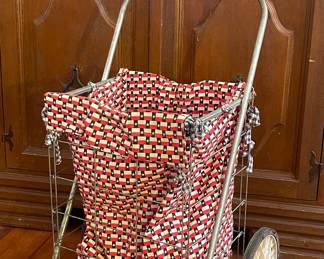 VINTAGE SHOPPING CART