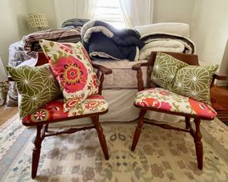 DECORATOR PILLOWS, ACCENT CHAIRS