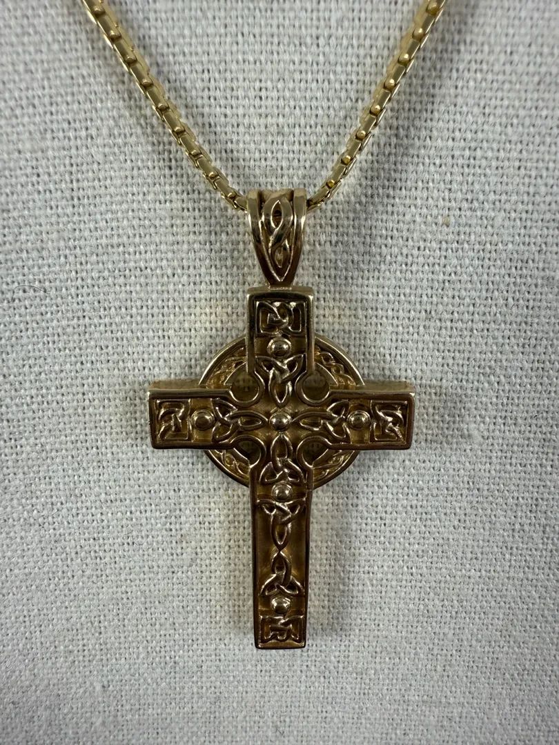 14K Gold Necklace with 21K Gold Celtic Cross Pendant  29.91g