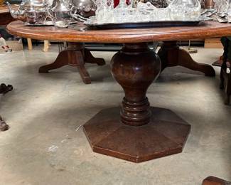 antique round wood pedestal table