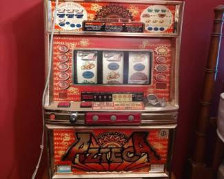 Vintage Slot Machine 