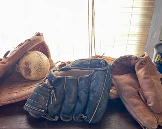 OLD BASEBALL GLOVES