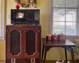 MCM LIQUOR CABINET, ANTIQUE TABLE