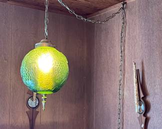 MID CENTURY MODERN GREEN GLASS SWAG LAMP