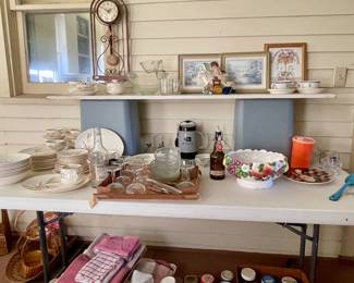 VINTAGE WHEAT DISHES, CANNING JARS