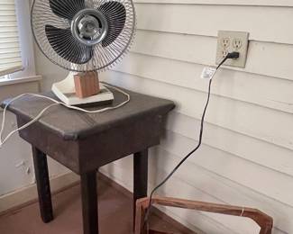 WOODEN ACCENT TABLE,  VINTAGE STYLE WOODEN TOOL BOX