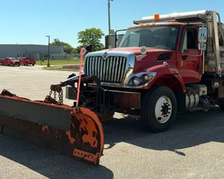 2017 International 7400 SFA 4X2 Truck, VIN# 1HTWDSTR0HH691955, With Viking-Cives Equipment, Miles Showing On Odometer 27926, Kansas Title