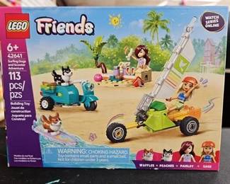 LEGO Friends: Surfing Dogs and Scooter Adventure