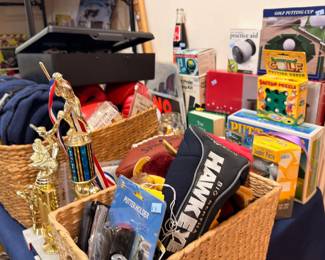 Sports Memorabilia Hawkeye Shirt Golf Putting Cup Trophies Baskets Misc Lot