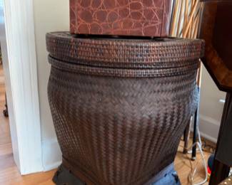 Large Woven Basket Leather Travel Case Trunk Vintage Storage Decor