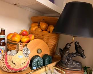 Bronze Bird Sculpture Lamp Black Shade Fruit Basket Decorative Balls Collectibles