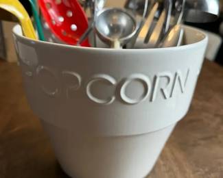 Kitchen Utensils Ekco, Flint, Cutco, Ultratemp, Pedrini Crate and Barrel Ceramic Popcorn Bowl