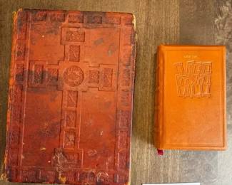 1950 Large Illustrated Family Bible Leather Binding Printed Sweden 13x10 and Torah