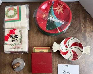 Christmas Lot, Longaberger Bowl, Nordicware, Villeroy Bach Coasters, Napkins, Plates new