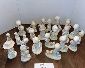 Precious Moments Figurines 20