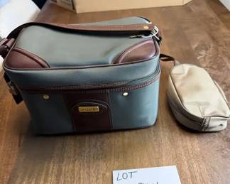 Travel Bags Jaguar Train Case CarryOn w Lock Keys, Delta Airlines First Class Retired wAmenities