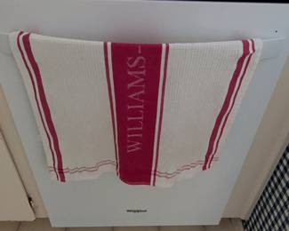 Williams Sonoma Classic Stripe Kitchen Towel