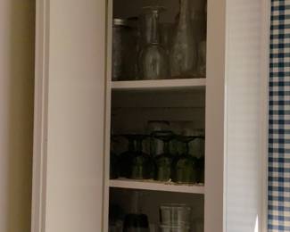 Assorted Glassware Collection