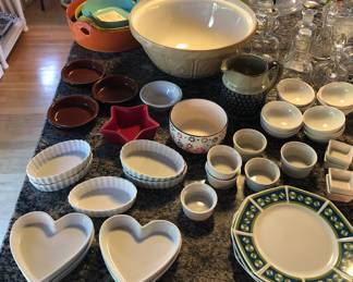 Ramekins + tart pans, large Church Gresley mixing bowl