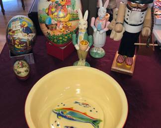 April Cornell enamel trout bowl, German paper mache Easter eggs, shoemaker nutcracker