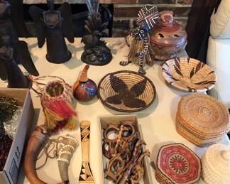 African souvenirs & baskets