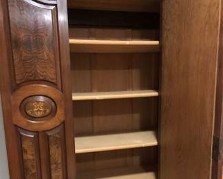 With removable shelves inside (10" between each)