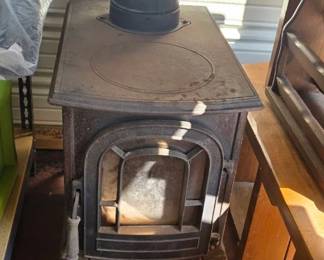 Cast iron Woodstove