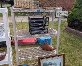 Housewares and home decor