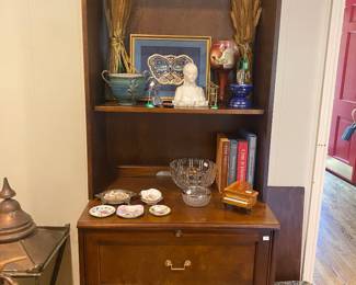 Skinny bookshelf with drawers