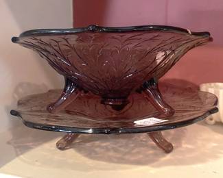 Light purple footed bowls
