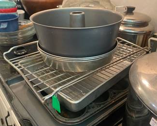 Cookware, Pots, Pans